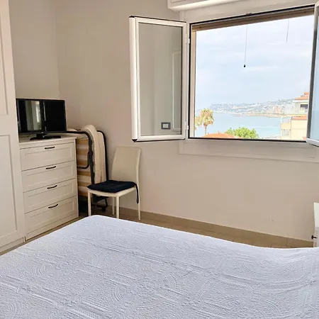 Riva Mare Riva Ligure